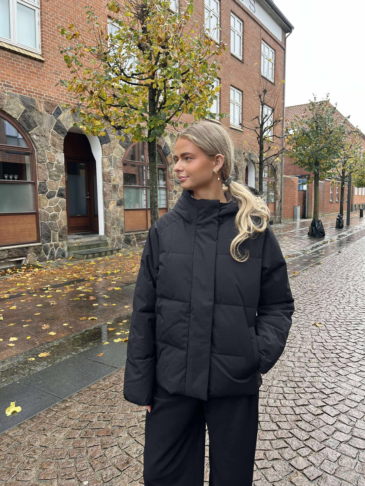 JXGLOBAL Jacket - Black